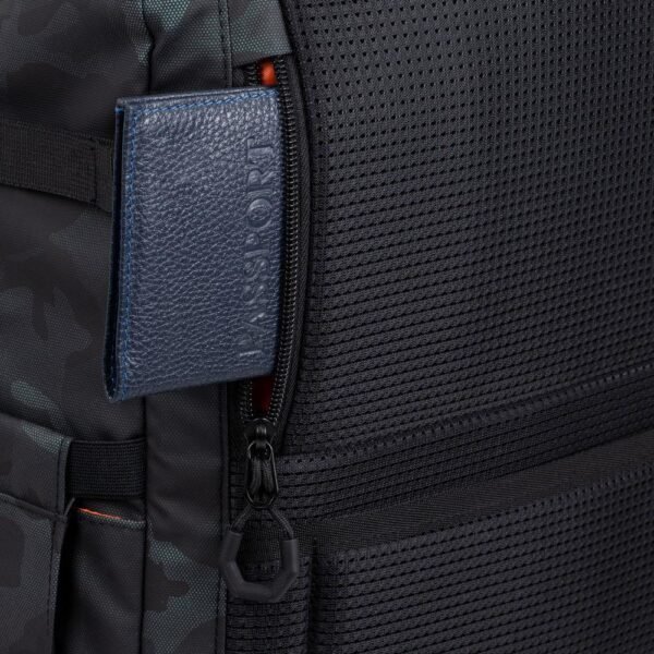 RIVAGehäuse Laptop Tasche – Bild 15